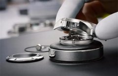 伯爵手表走走停停处理办法大全